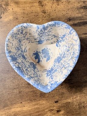 Rare Vintage Spongeware Ceramic Heart Shaped Bowl